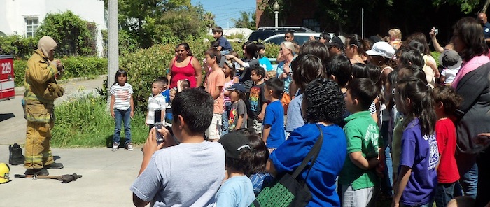 MySafeLA and the LAFD visit the LA Public Library