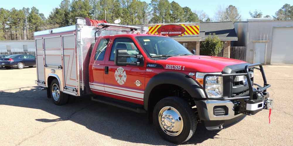 Mobile Brush Rig in driveway